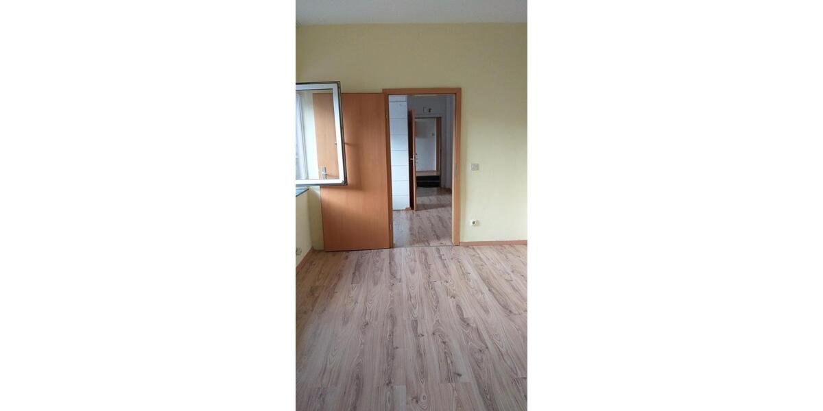 Mehrfamilienhaus, Wohnhaus Ransbach-Baumbach Baumbach - 6 Zimmer, 175 m&sup2;, 185.000&euro; | Angebot:24465539