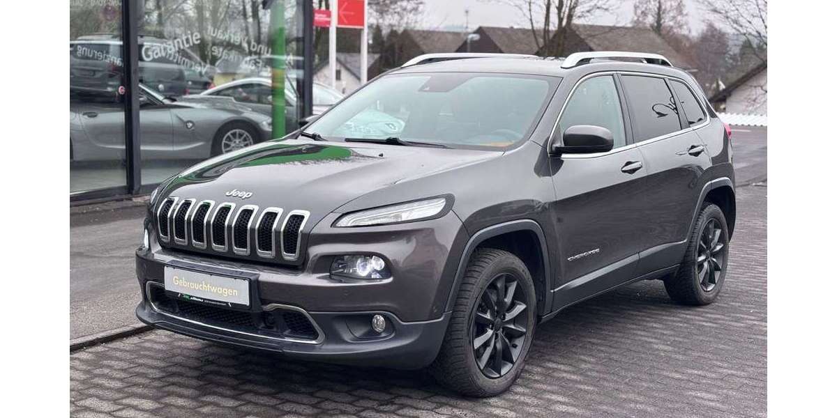 Jeep Cherokee 188.000 km 8.990 &euro; Ransbach-Baumbach 56235