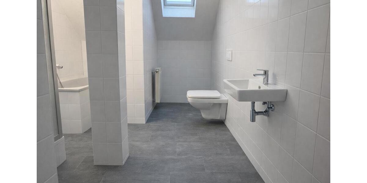 Maisonettenwohnung Neuwied - 4 Zimmer, 125 m&sup2;, 1.100&euro; | Angebot:25872305