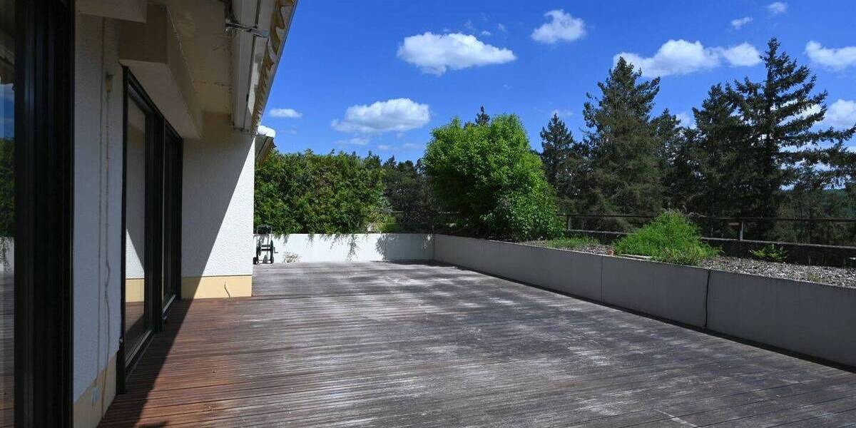 Einfamilienhaus Lahnstein Lahnstein auf der Höhe - 4 Zimmer, 135 m&sup2;, 1.350&euro; | Angebot:26544097