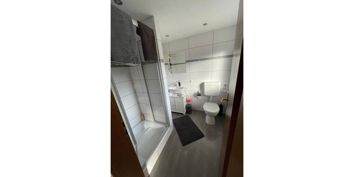 Dachgeschoßwohnung Oberlahr - 3 Zimmer, 102 m&sup2;, 700&euro; | Angebot:25149201