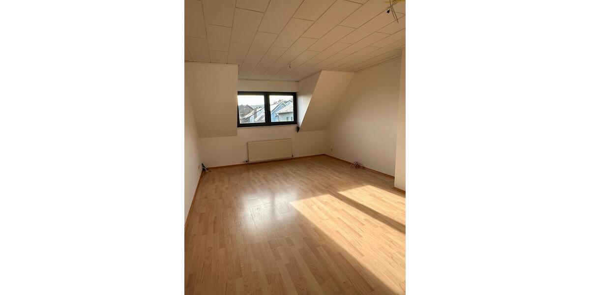 Etagenwohnung Mayen - 3 Zimmer, 85 m&sup2;, 950&euro; | Angebot:23855110