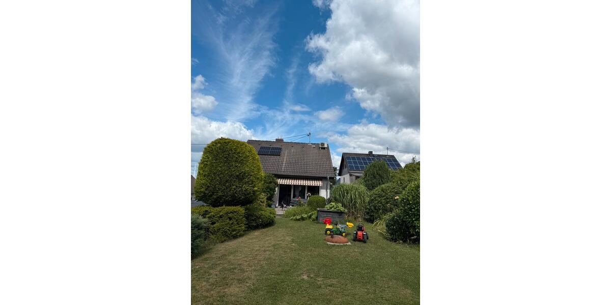 Einfamilienhaus Halsenbach - 4 Zimmer, 130 m&sup2;, 330.000&euro; | Angebot:26080077