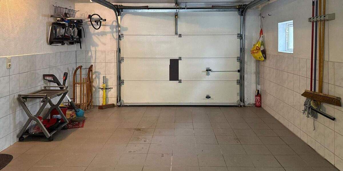 Einfamilienhaus Mündersbach - 1 Zimmer, 260 m&sup2;, 297.000&euro; | Angebot:25691936