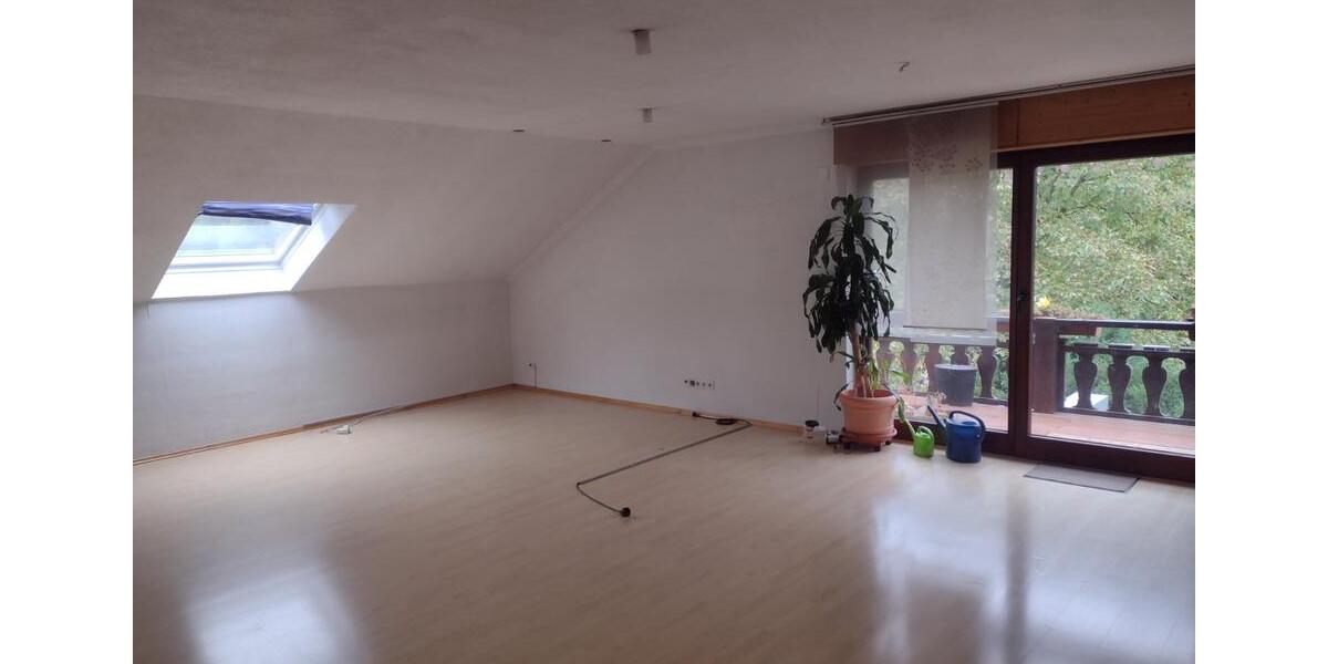 Etagenwohnung Linz am Rhein - 3 Zimmer, 92 m&sup2;, 990&euro; | Angebot:25918959