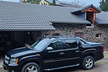 Chevrolet Avalanche 80.000 km 20.000 &euro; Koblenz 56073