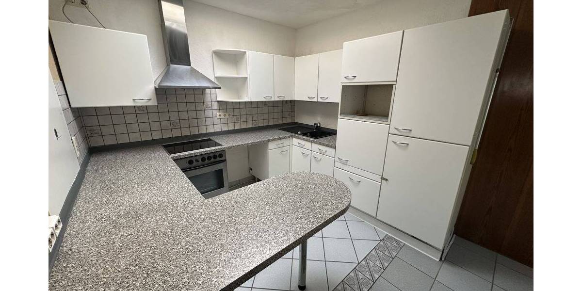 Einfamilienhaus Raubach - 9 Zimmer, 300 m&sup2;, 299.000&euro; | Angebot:25770006