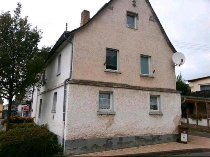 Einfamilienhaus Niederzissen - 6 Zimmer, 120 m&sup2;, 199.000&euro; | Angebot:24637308