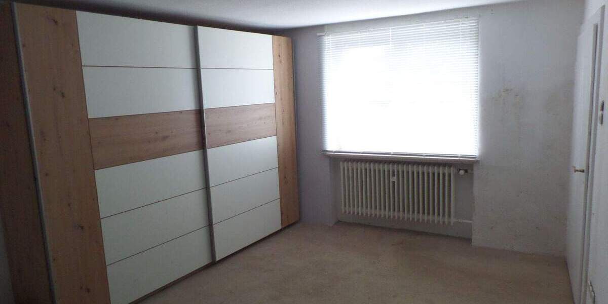 Einfamilienhaus Oberdreis - 1 Zimmer, 242 m&sup2;, 235.000&euro; | Angebot:25732785