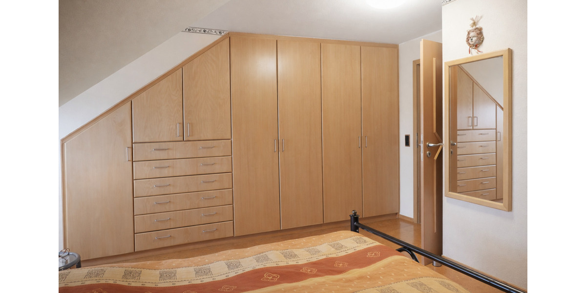 Dachgeschoßwohnung Dieblich - 4 Zimmer, 120 m&sup2;, 890&euro; | Angebot:25942877