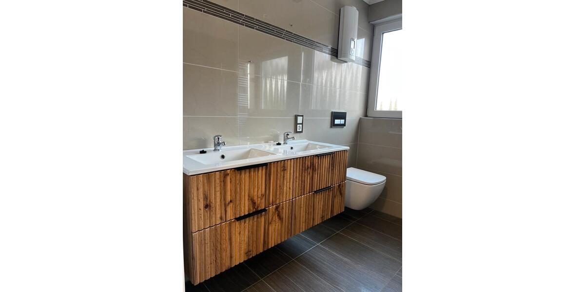 Etagenwohnung Bad Breisig - 2 Zimmer, 80 m&sup2;, 1.150&euro; | Angebot:25904113