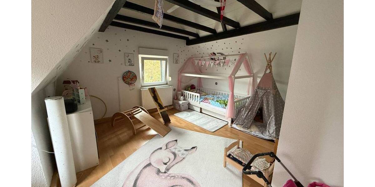 Mehrfamilienhaus, Wohnhaus Unkel - 6 Zimmer, 210 m&sup2;, 475.000&euro; | Angebot:25815429