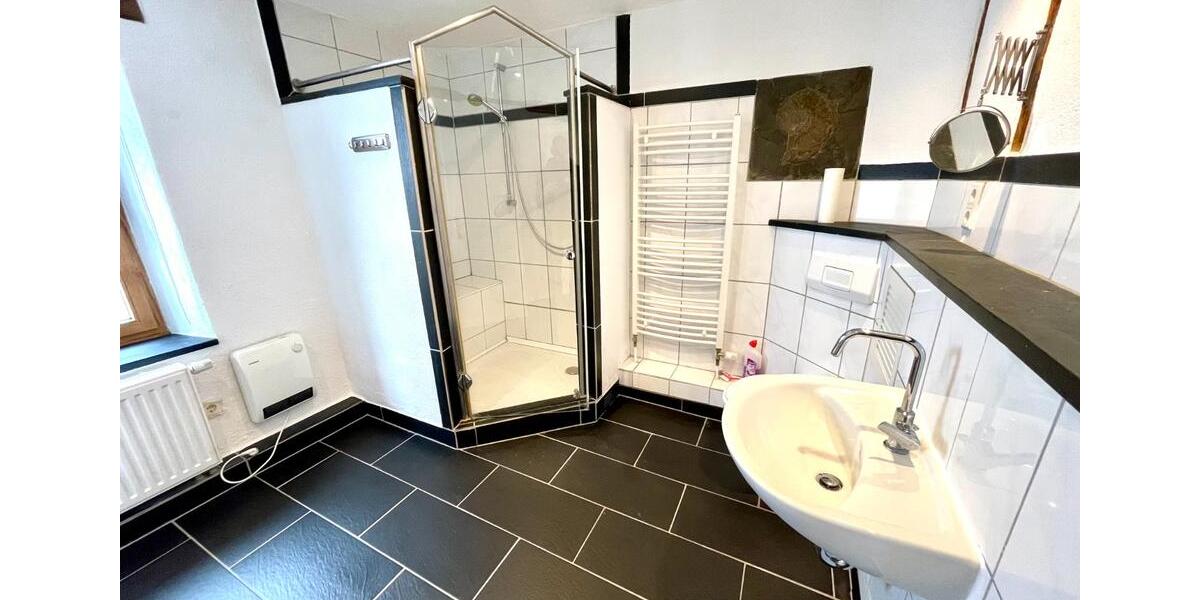 Einfamilienhaus Kalt - 5.5 Zimmer, 120 m&sup2;, 1.040&euro; | Angebot:25887855