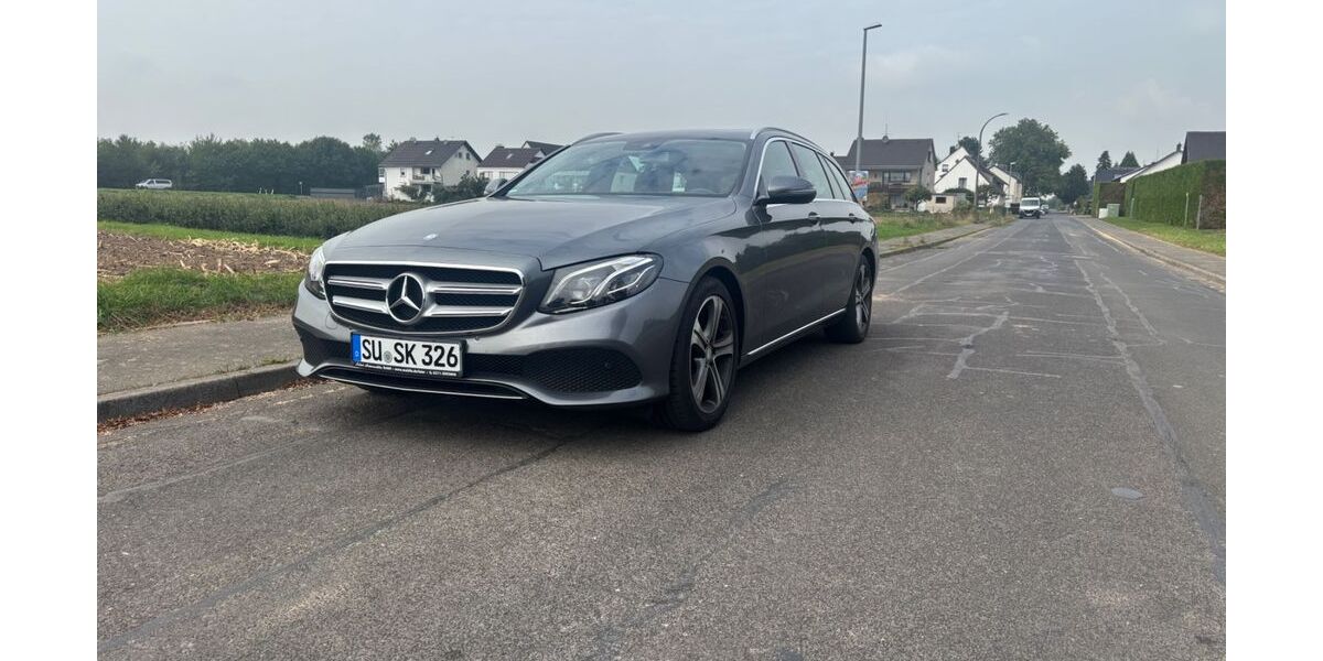 Mercedes-Benz E 220 139.000 km 22.490 &euro; Wassenach 56653