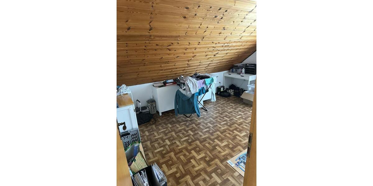 Dachgeschoßwohnung Remagen - 3 Zimmer, 70 m&sup2;, 900&euro; | Angebot:25899507