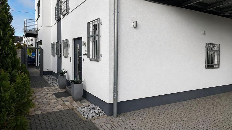 Einfamilienhaus Montabaur - 5 Zimmer, 305 m&sup2;, 1.990.000&euro; | Angebot:27005579