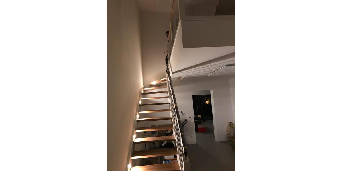 Einfamilienhaus Nauort - 8 Zimmer, 271 m&sup2;, 260.000&euro; | Angebot:25948085