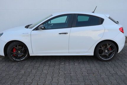 Alfa Romeo Giulietta 103.000 km 13.900 &euro; Mülheim-Kärlich 56218