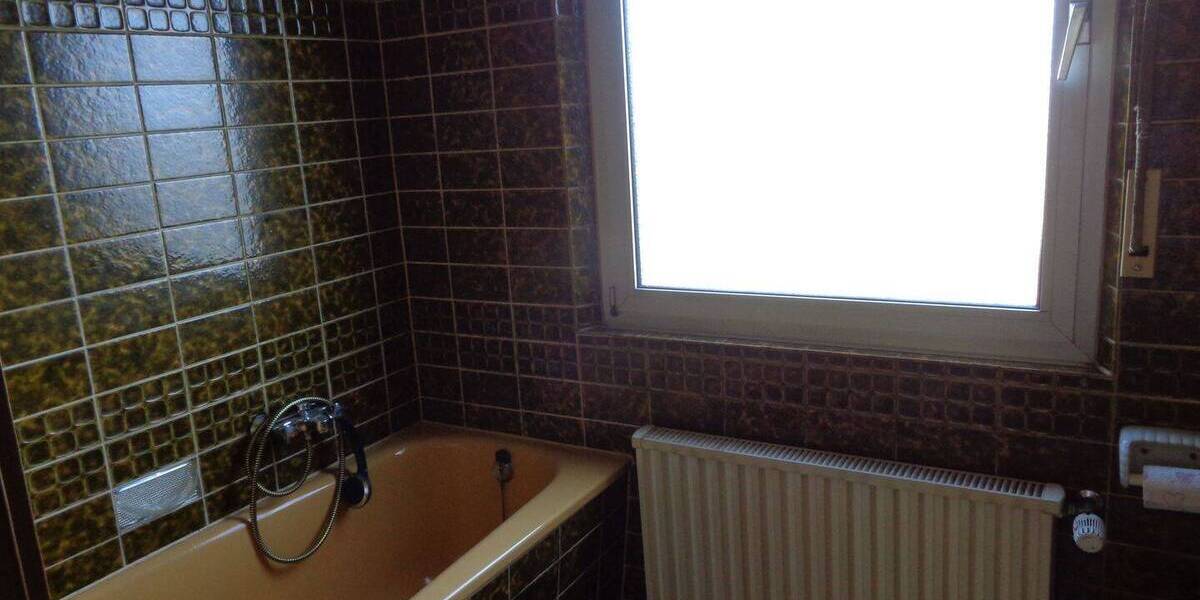 Mehrfamilienhaus, Wohnhaus Neuwied - 4 Zimmer, 100 m&sup2;, 199.000&euro; | Angebot:25729488