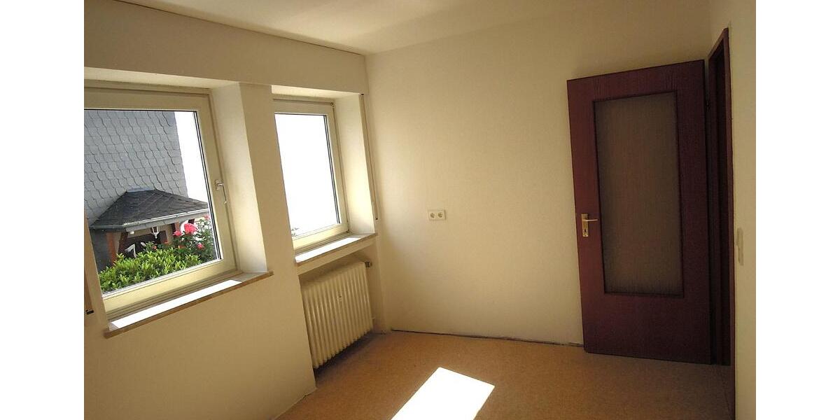 Etagenwohnung Montabaur - 2.5 Zimmer, 83 m&sup2;, 780&euro; | Angebot:23270060