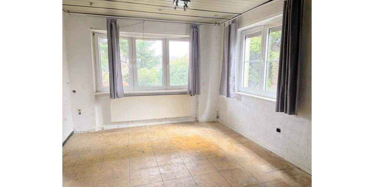 Einfamilienhaus Nauort - 1 Zimmer, 235 m&sup2;, 259.000&euro; | Angebot:25734855