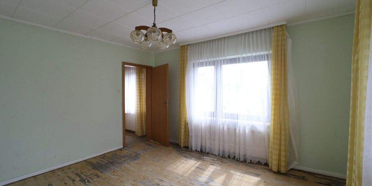 Einfamilienhaus Vettelschoß - 6 Zimmer, 169 m&sup2;, 295.000&euro; | Angebot:25672107