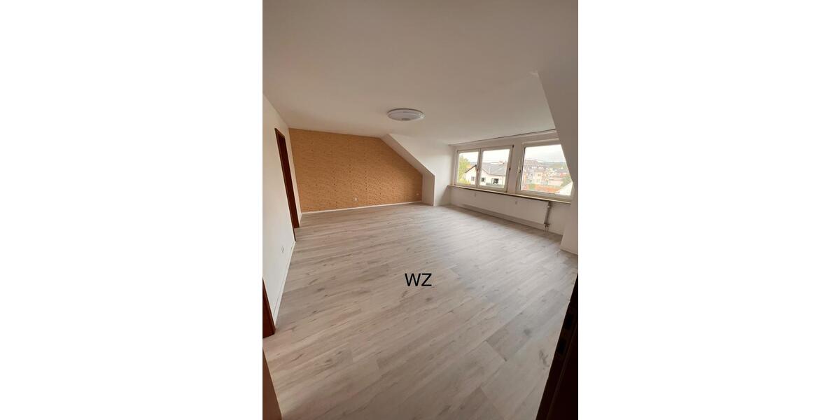 Dachgeschoßwohnung Koblenz Bubenheim - 3 Zimmer, 67 m&sup2;, 600&euro; | Angebot:25852449