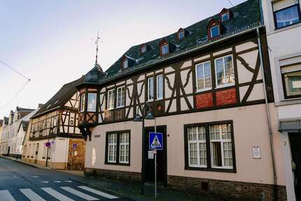 Haus Vallendar - 10 Zimmer, 280 m&sup2;, 349.000&euro; | Angebot:22770624