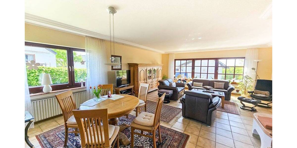 Einfamilienhaus Neustadt Rott - 6 Zimmer, 160 m&sup2;, 398.000&euro; | Angebot:26882227