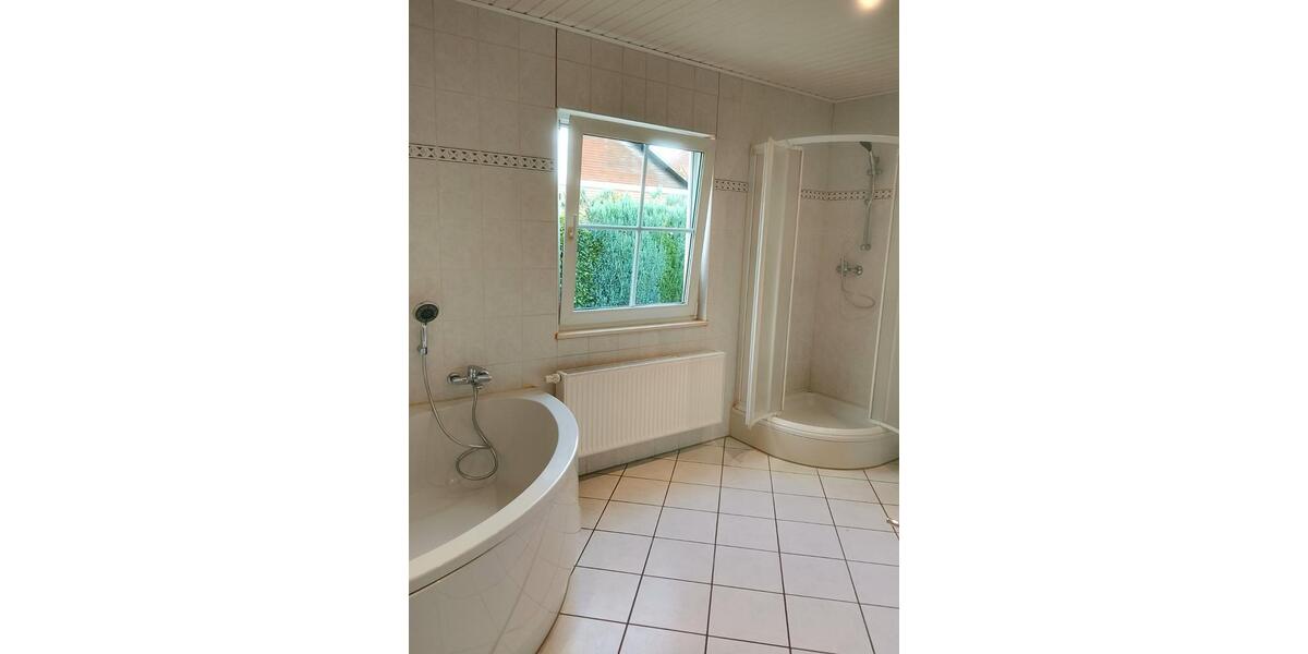 Einfamilienhaus Waldbreitbach - 3 Zimmer, 205 m&sup2;, 498.000&euro; | Angebot:25310215