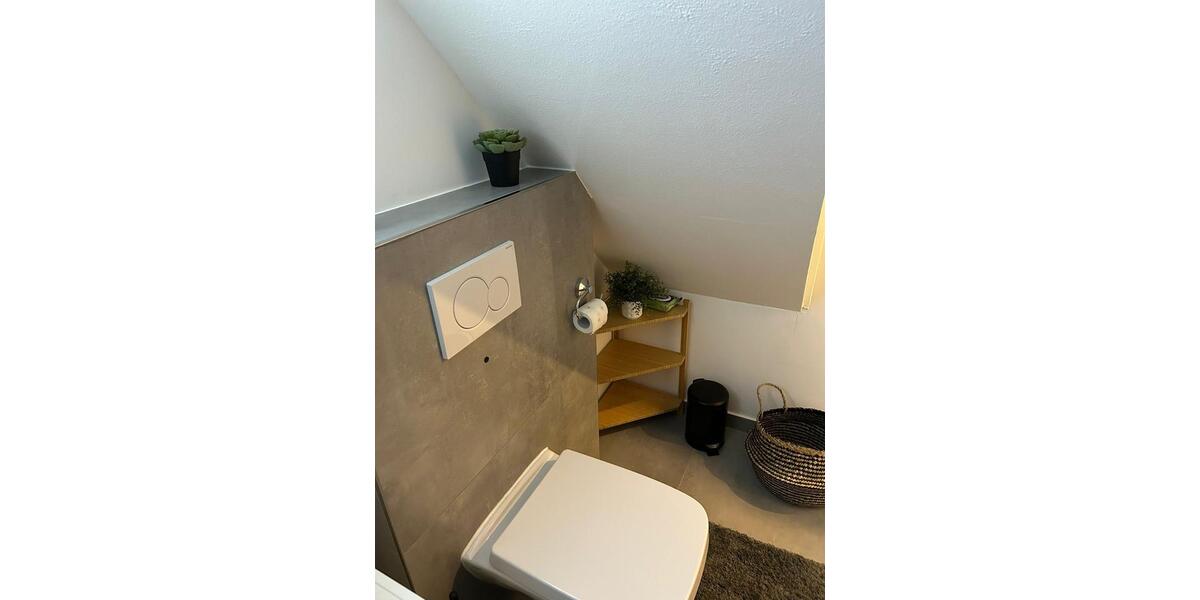 Dachgeschoßwohnung Koblenz Horchheim - 1.5 Zimmer, 35 m&sup2;, 610&euro; | Angebot:25919729