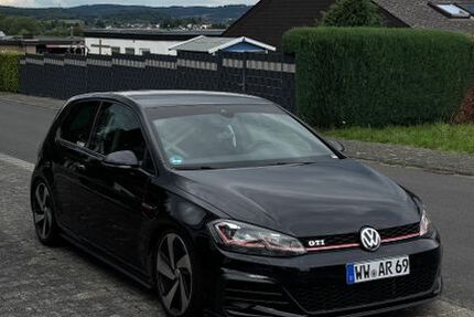 VW Golf 104.000 km 19.299 &euro; Dernbach 56428