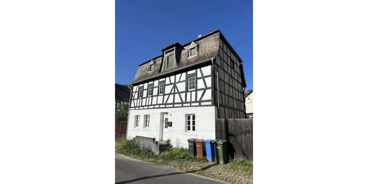 Einfamilienhaus Bad Hönningen - 6 Zimmer, 114 m&sup2;, 190.000&euro; | Angebot:23255430