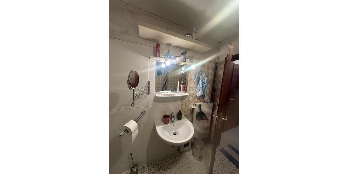 Dachgeschoßwohnung Koblenz Bisholder - 1 Zimmer, 48 m&sup2;, 670&euro; | Angebot:25843309