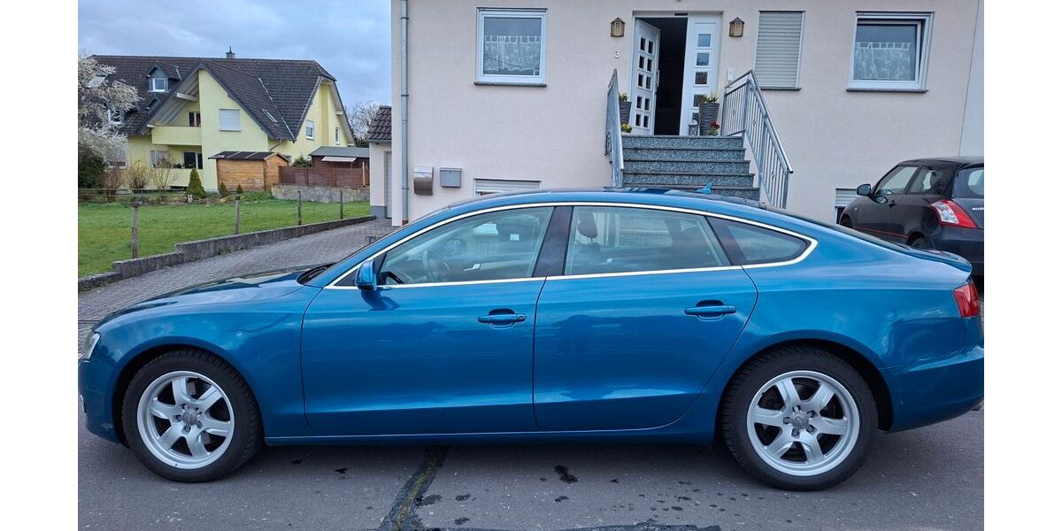 Audi A5 200.989 km 8.390 &euro; Gering 56751