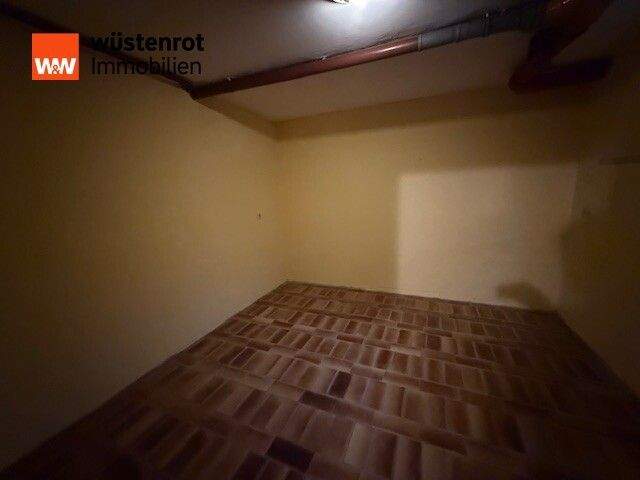 Mehrfamilienhaus, Wohnhaus Neuwied / Niederbieber Niederbieber - 7 Zimmer, 210 m&sup2;, 398.000&euro; | Angebot:25668591