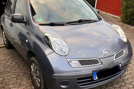 Nissan Micra 118.000 km 1.850 &euro; Unkel 53572