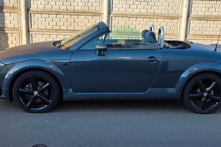 Audi TT 203.000 km 3.950 &euro; Remagen 52424