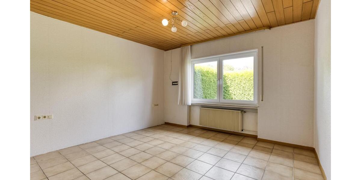 Großes Einfamilienhaus in ruhiger Lage am Aubach - Einfamilienhaus Staudt | Angebot:26586160