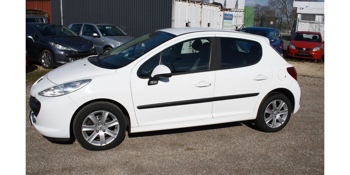 Peugeot 207 139.000 km 3.450 &euro; Andernach 56626