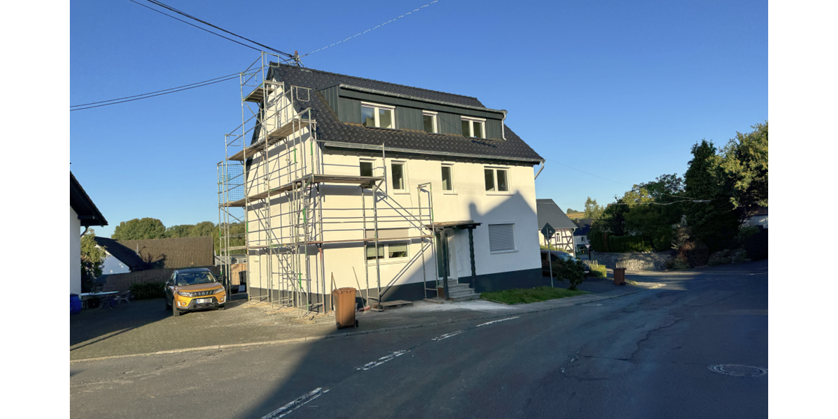 Einfamilienhaus Roßbach - 6 Zimmer, 183 m&sup2;, 440.000&euro; | Angebot:22940174