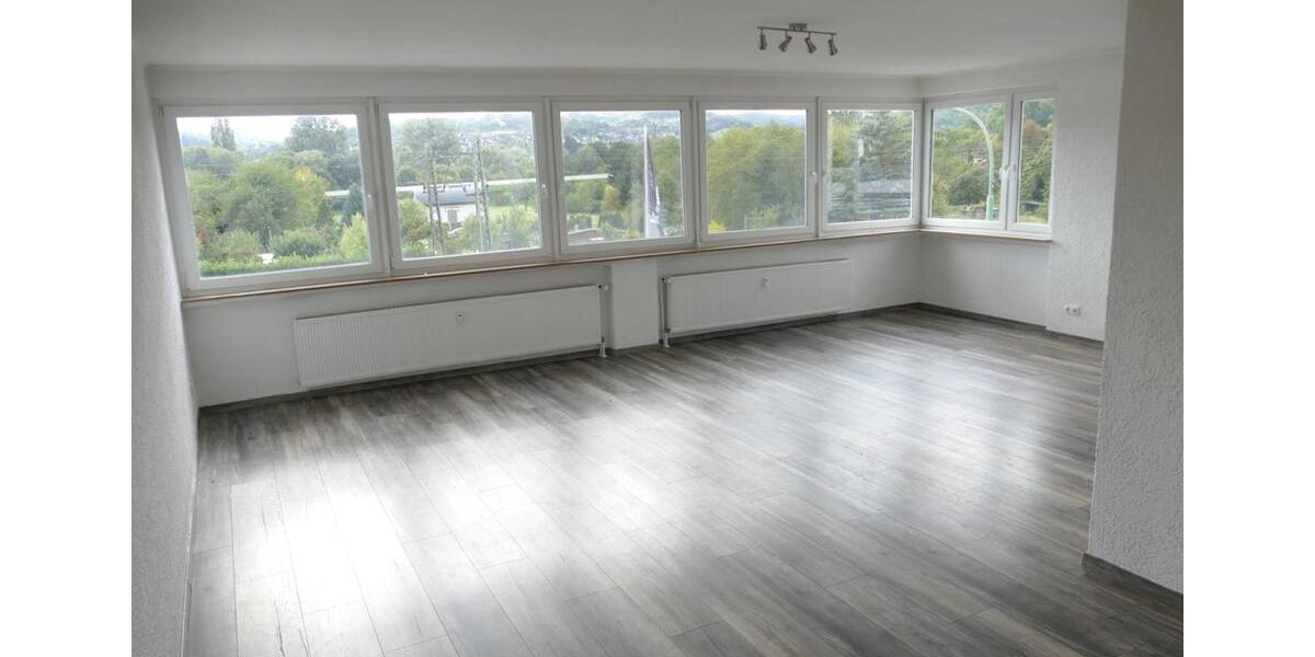 Etagenwohnung Braubach - 3 Zimmer, 100 m&sup2;, 985&euro; | Angebot:22991444