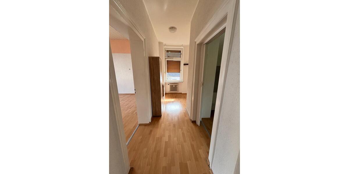 Etagenwohnung Lahnstein - 3 Zimmer, 90 m&sup2;, 850&euro; | Angebot:25868764