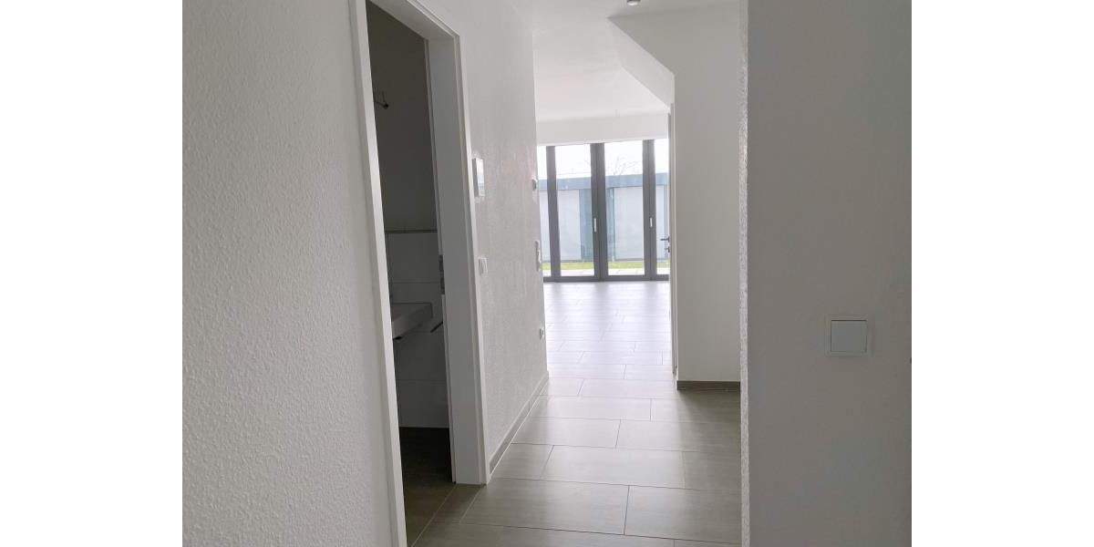 Etagenwohnung Montabaur - 3 Zimmer, 75 m&sup2;, 900&euro; | Angebot:25734825