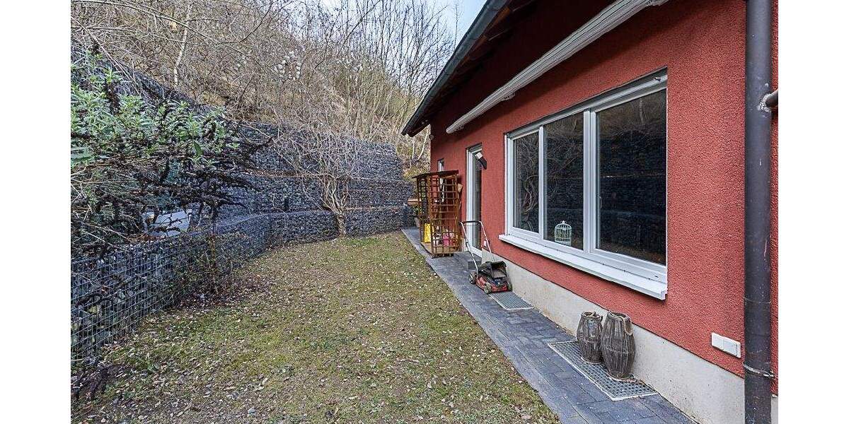 Einfamilienhaus Bad Neuenahr-Ahrweiler Lohrsdorf - 7 Zimmer, 185 m&sup2;, 595.000&euro; | Angebot:25739721