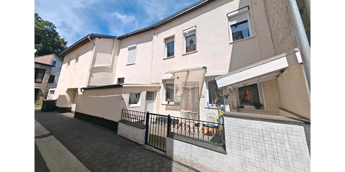 Einfamilienhaus Andernach - 5 Zimmer, 120 m&sup2;, 235.000&euro; | Angebot:26692877