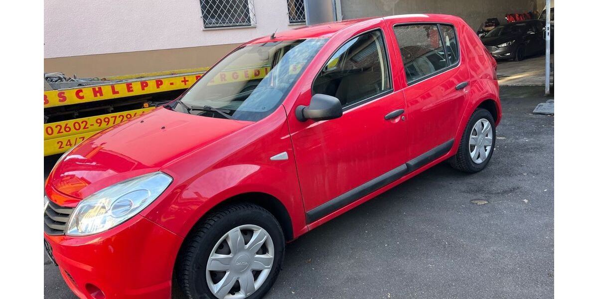 Dacia Sandero 194.500 km 1.650 &euro; Montabaur 56410