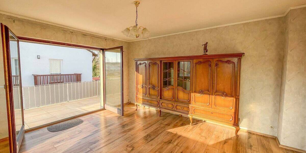 Einfamilienhaus Neuwied - 6 Zimmer, 129 m&sup2;, 1.300&euro; | Angebot:25984579