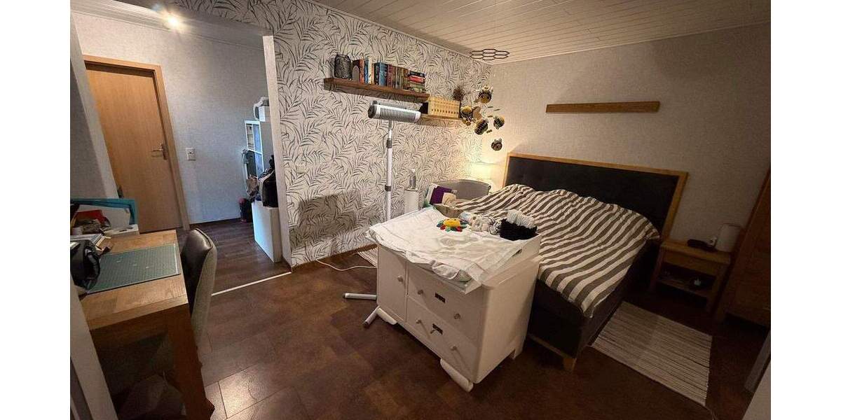 Etagenwohnung Rheinbrohl - 2 Zimmer, 93 m&sup2;, 174.000&euro; | Angebot:25787224