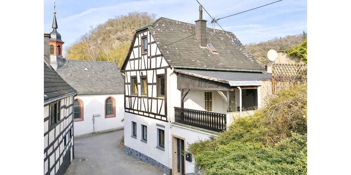 Einfamilienhaus Bad Hönningen / Ariendorf Ariendorf - 5 Zimmer, 126 m&sup2;, 275.000&euro; | Angebot:25384323